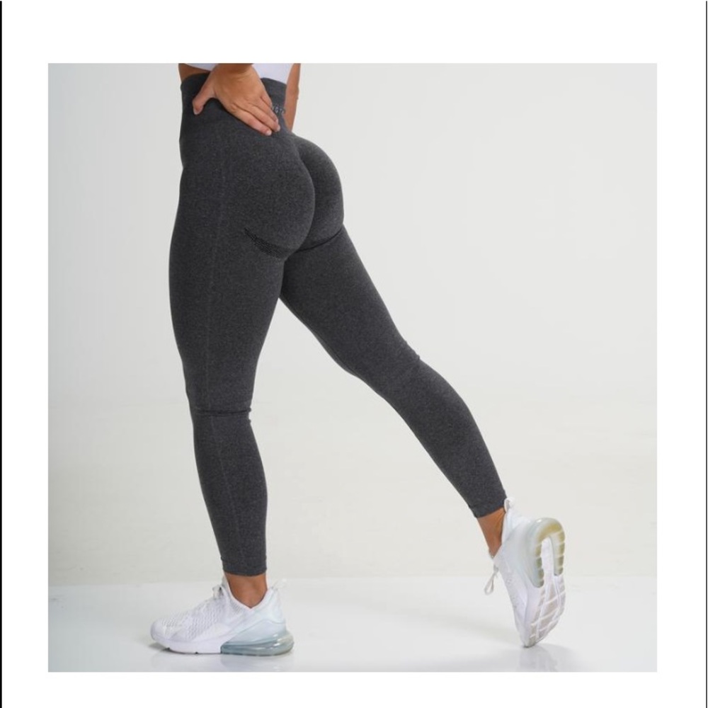 nvgtn contour leggings